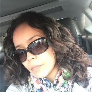 Meet your Posher, Erika